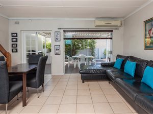 3 Bed Townhouse in Umhlanga Rocks