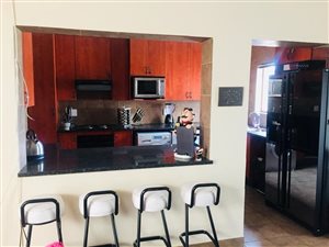2 Bed Duplex in Atlasville