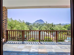 5 Bed House in Steynsrust
