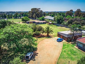 1.2 ha Land available in Benoni AH
