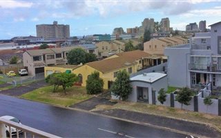 1 Bedroom Apartment in Bloubergstrand