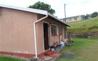 3 Bedroom House in Kwandengezi