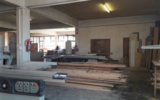 640 m² Industrial space in Stormill