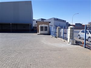 7100 m² Industrial space in Hilton