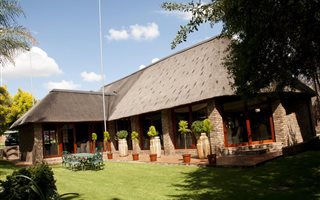 1860 m² Commercial space in Lyttelton Manor