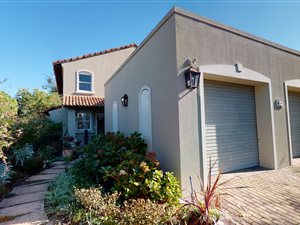 3 Bed House in Fancourt