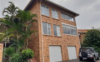 4 Bedroom Townhouse in Willard Beach