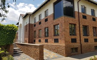 225 m² Commercial space in Boskruin