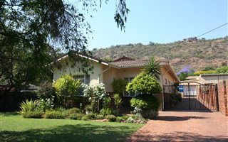 4 Bedroom House in Rietondale