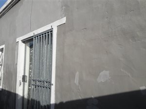 2 Bed House in Malibu Village