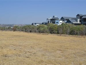 941 m² Land available in Steyn City
