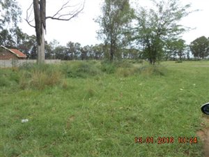 500 m² Land available in Riversdale