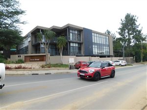 231 m² Office Space in Bryanston