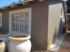 1 Bed Simplex in Montana Gardens