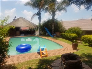 4 Bed House in Alan Manor