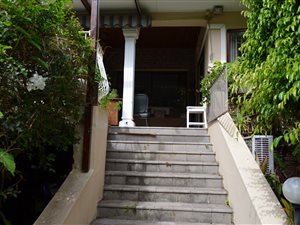 4 Bed House in Glen Barrie