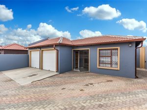 3 Bed House in Goudrand