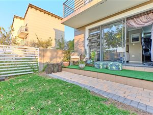 1 Bed Apartment in Dainfern Ridge