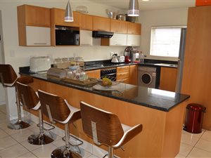 2 Bed Apartment in Bryanston West