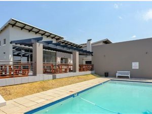 1 Bed Apartment in Fourways