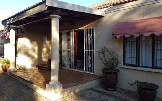 3 Bedroom Townhouse in Flamwood