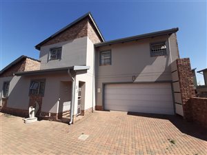 3 Bed House in Pomona