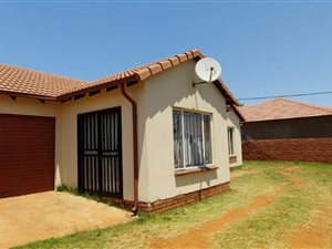 3 Bed House in Chantelle