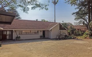 4 Bedroom House in Ferndale