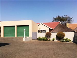 3 Bed Cluster in Noordheuwel