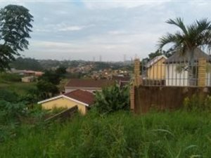 357 m² Land available in Lovu