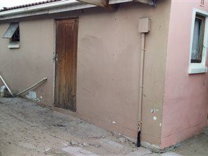 2 Bed House in Bonteheuwel