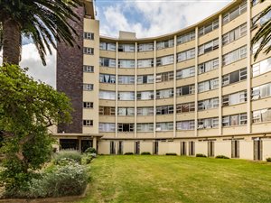 Studio Apartment in Mowbray