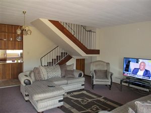 3 Bed Townhouse in Universitas