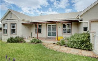 2 Bedroom House in Uitzicht