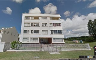 2 Bedroom House in Humewood