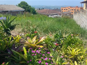 365 m² Land available in Trenance Park