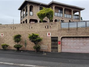 4 Bed House in Crossmoor