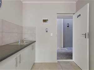 1 Bed Apartment in Paarl