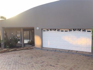 4 Bed House in Welgedacht