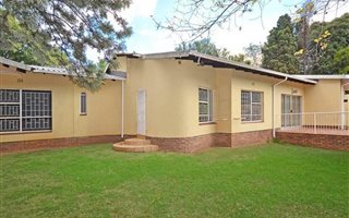 9 Bedroom House in Fairland