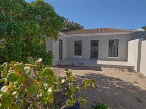 400 m² Land available in Sunset Beach