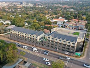 2 Bed Apartment in Menlo Park