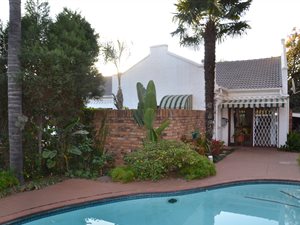 4 Bed House in Waterkloof Ridge