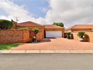 3 Bed Townhouse in Ravenswood