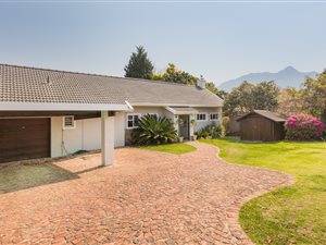 3 Bed House in Dormehlsdrift