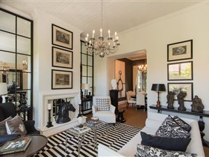 2 Bed House in Bantry Bay