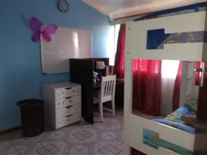 3 Bedroom Apartment in Lynnwood Ridge