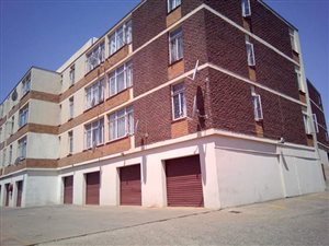 2 Bed Flat in Proclamation Hill