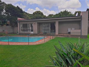 4 Bed House in Highway Gardens