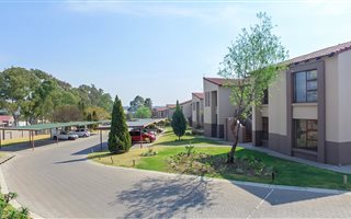 2 Bedroom Townhouse in Dowerglen